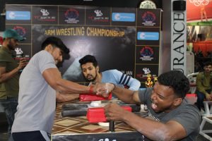 Arm Wrestling 